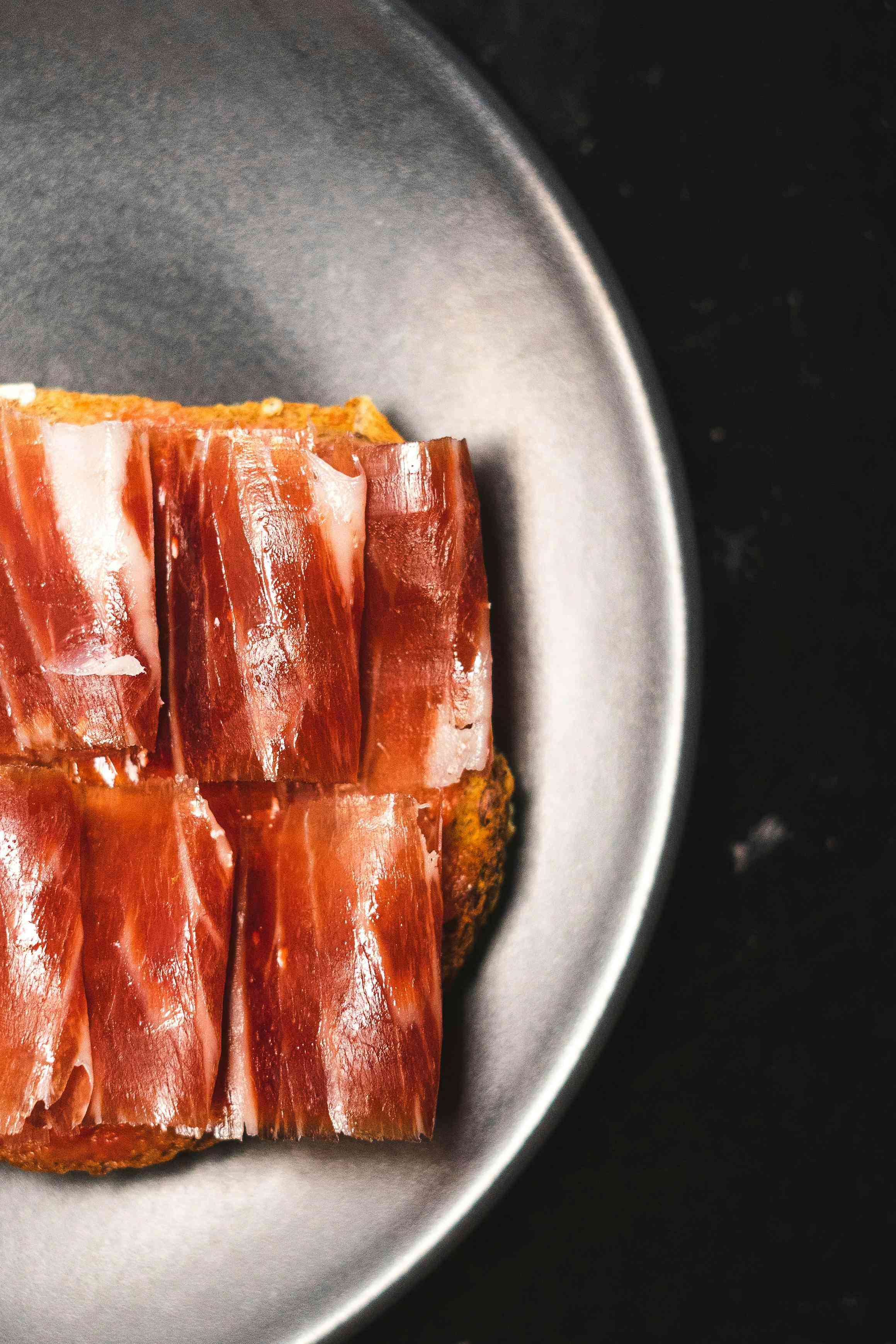 Jambon cru affiné artisanal